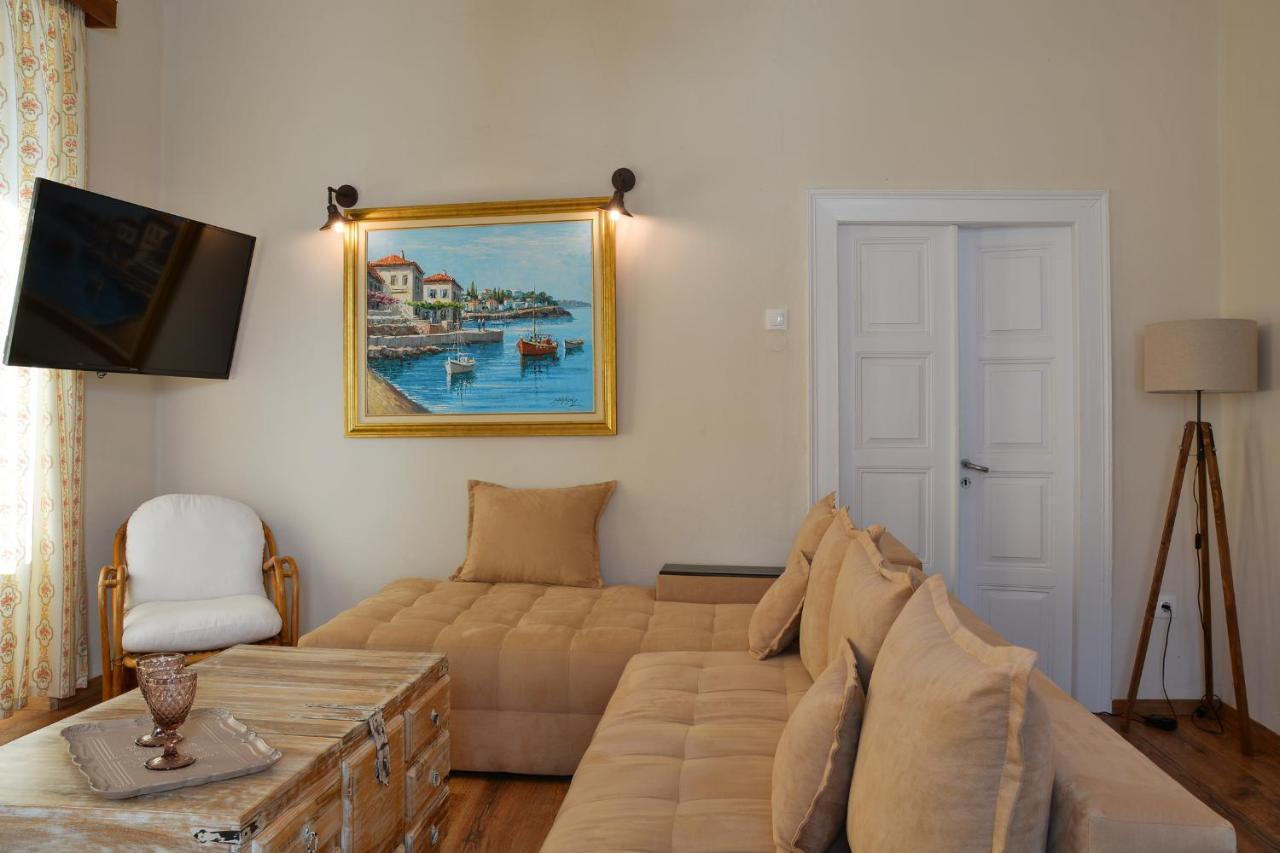 The Veranda Of Gavrion-Exclusive, Centrally Located With Seaview Екстериор снимка